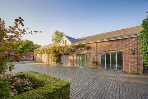 The Courtyard, Hollingbourne Hill, Hollingbourne, ME17 1QJ photo 2