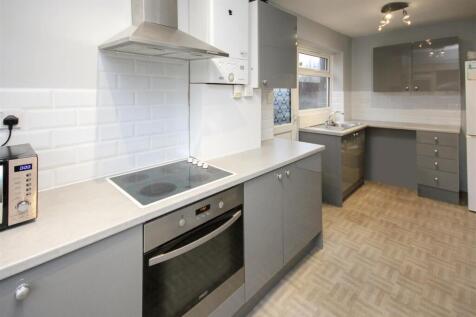 kitchen 1.JPG