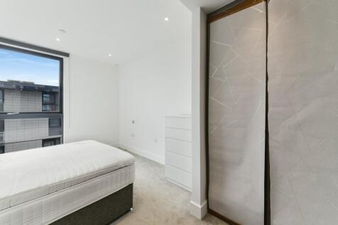 Perilla House, Aldgate, London, E1 photo 4