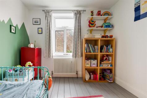 Wellington Road, E17