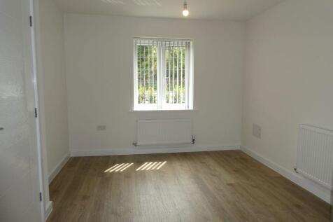 Turner Place, Deepcar, Sheffield, S36 2AX photo 4