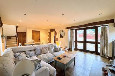 Living / Dining
