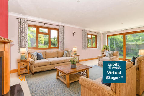 Lounge (Farmhouse Style)