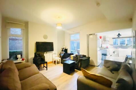 Derby Grove, Lenton photo 3