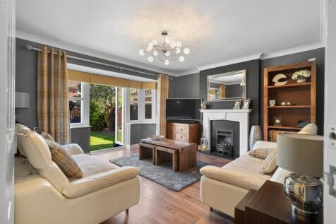Living Room.jpg