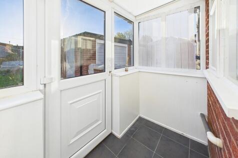 Rear Porch/Utilit...