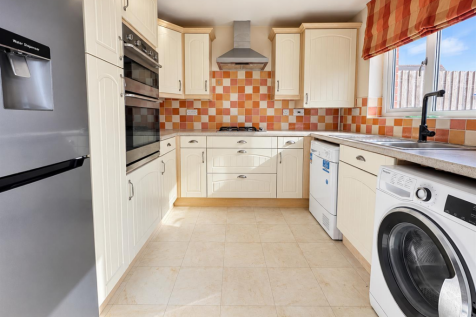 New Charlton Way, Cribbs Causeway photo 4