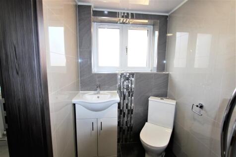 Chaplin Road, WEMBLEY, HA0 4UD, UNITED KINGDOM photo 4
