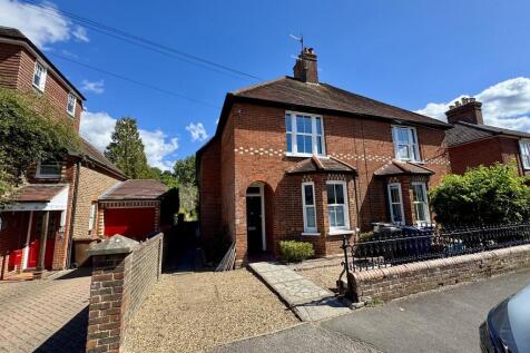 42 Eastwood Road ...