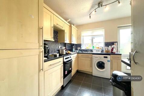 Sheldrake Drive, Bristol, BS16 photo 3