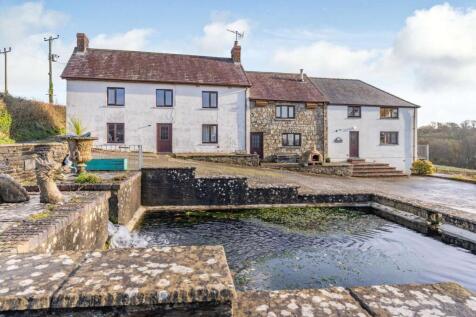 Llandysul, SA44 - property photo