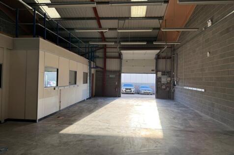 Distribution Warehouse to rent Image 7