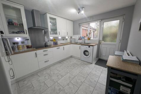 PXL_20241106_1228...