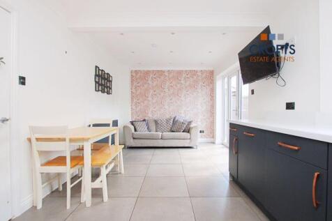 Kitchen/Dining Room view 3