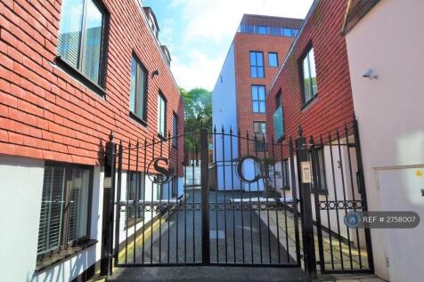 Secure Front Gate With Entry Phone System
