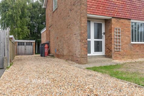 Driveway/Parking