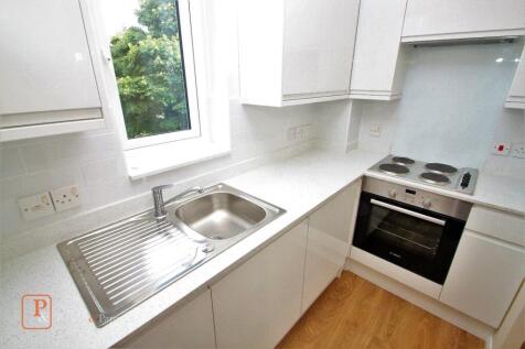 Dale Close, Colchester, Essex, CO3 photo 4
