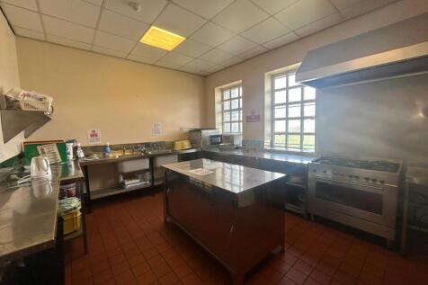 Commercial Property for sale Image 5