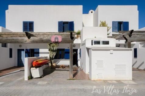 tanira-house-ibiza-facade-cala-de-bou