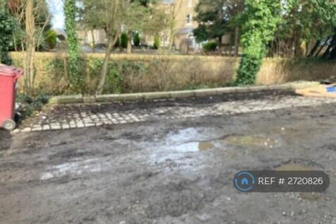 2 Parking Spaces