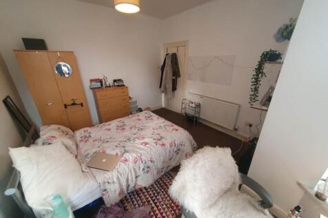 Bedroom 1 Reverse