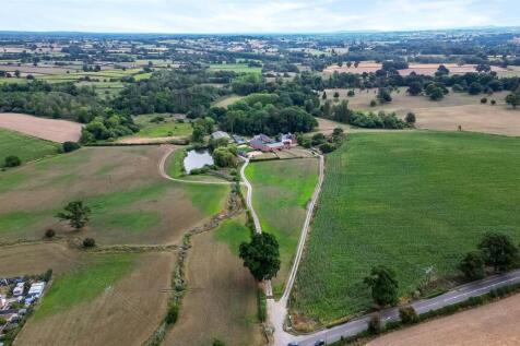 , Great Fernhill Barns Gobowen, Nr Oswestry, SY11 