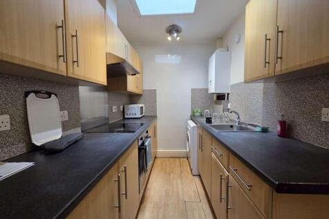 11 Rosa Road, Crookesmoor, S10 1LZ photo 3