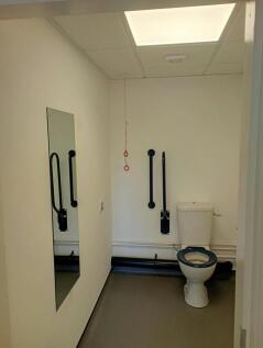 WhatsApp Image 20250916 at 144310_75960052.jpg