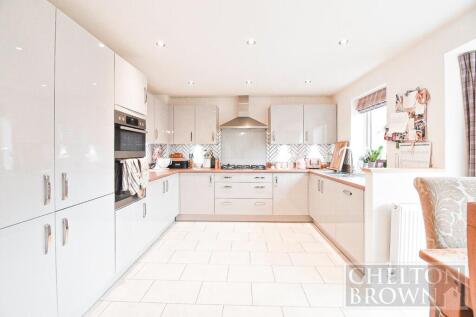 Kitchen &amp; Diner