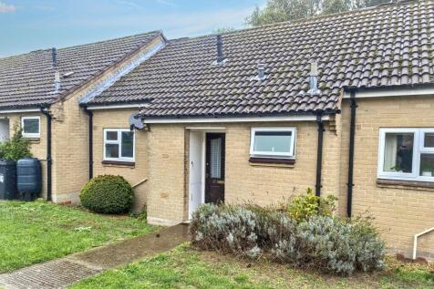 17 The Glebe Calne Wiltshire SN11 8HB