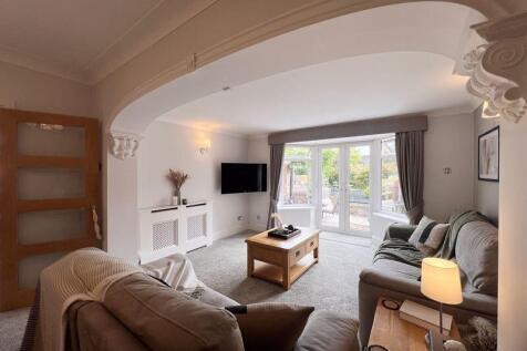 Golf Open 2026 - Radnor Drive, Southport - Sleeps 6 photo 4