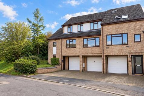Crockfords Road, Newmarket photo 4