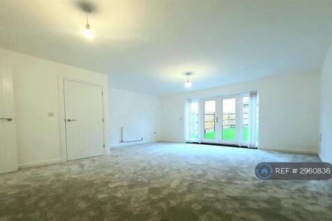 Baird Close, Wellesley, Aldershot, GU11 photo 4