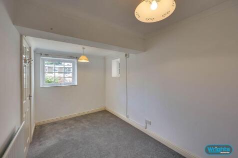 The Halve, Trowbridge photo 4