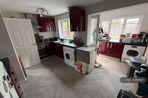 Woodford Crescent, Burntwood, WS7 photo 5