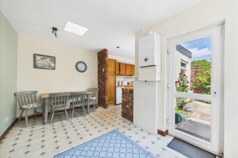 Open Plan Dining Room