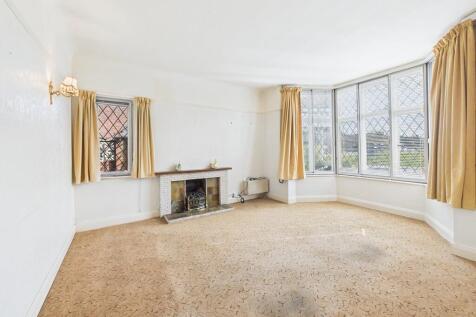 CAM02854G0-PR0352...