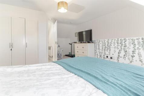 Master Bedroom - D.jpg