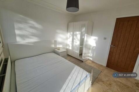 Smaller Bedroom