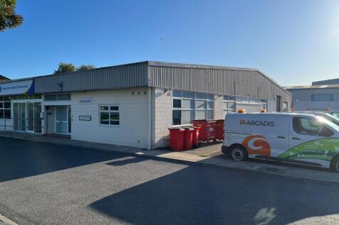 Unit 2 Cooper Road, Thornbury