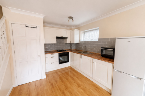 Loxley Court RM3