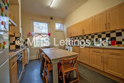15 Regent Park Terrace, Leeds, LS6 2AX photo 3