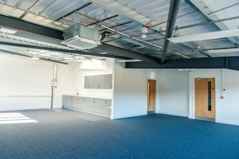 Distribution Warehouse to rent Image 6