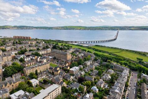 23 Osborne Place Dundee-14.jpg