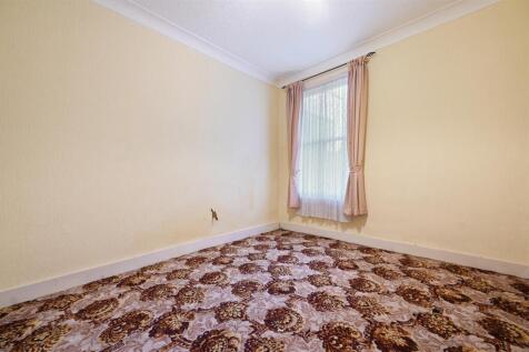 WT - 17 Buller Road - Bedroom3 (1).jpg