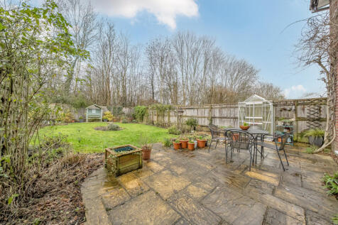 14110454698ded7e34983