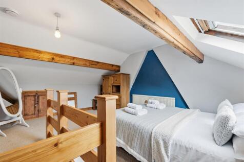 Saxton Mee 1 Carr Cottages 0004.jpg