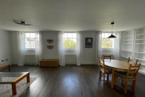 7 The Town House, Kenilworth Road photo 4