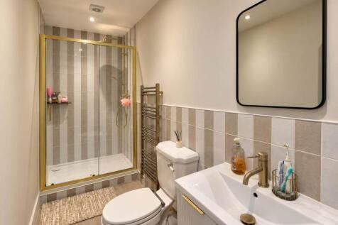 Caledonian Place, Worthing,  photo 3