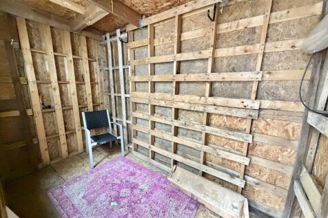 Shed